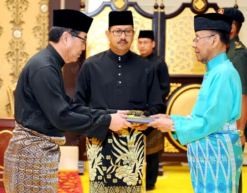 KL04_19022014_AGONG_HAKIM