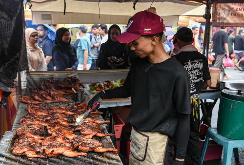 KL04_19022026_BAZAR_RAMADAN
