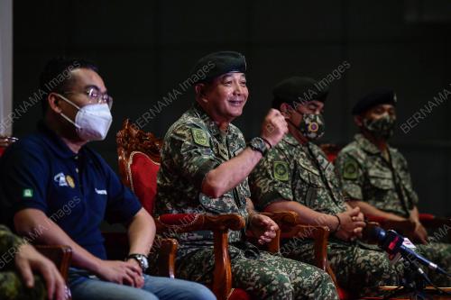 LEFTENAN JENERAL DATUK SERI MOHAMMAD AB RAHMAN