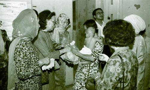 TUNGKU KHURSHIAH SAMPAI KUIH RAYA