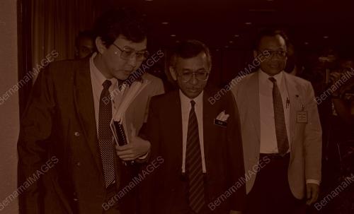 KL04_190690_PRA_BAJET
