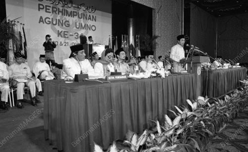 PERHIMPUNAN AGUNG UMNO