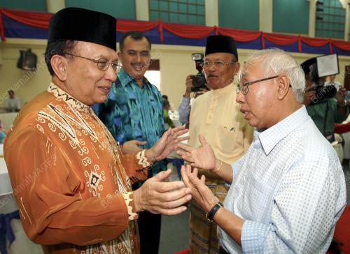 ABU ZAHAR UJANG