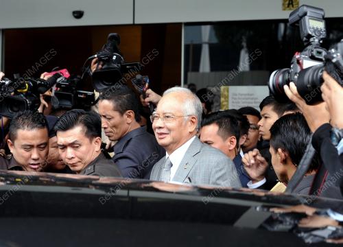 KL04_19102015_PARLIMEN