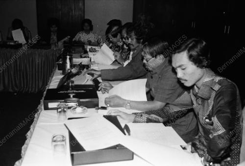 KELAB PERPADUAN RAKYAT