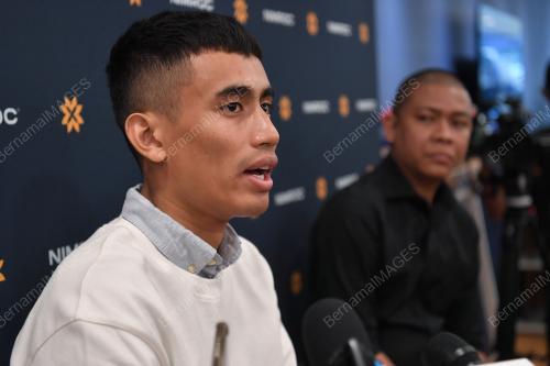 HAFIZH SYAHRIN