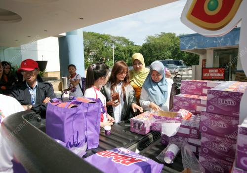 KL04_21012011_PROMOSI_RIBENA
