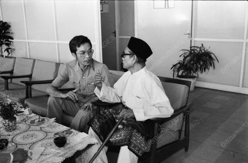 MOKHTAR HASHIM
