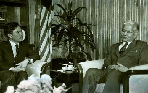 KL04_210690_VIETNAM