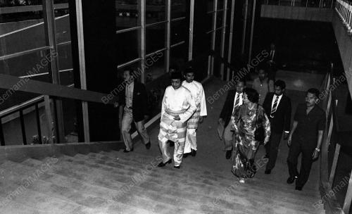 KL04_21283_PM_DI_PARLIMEN_06022015