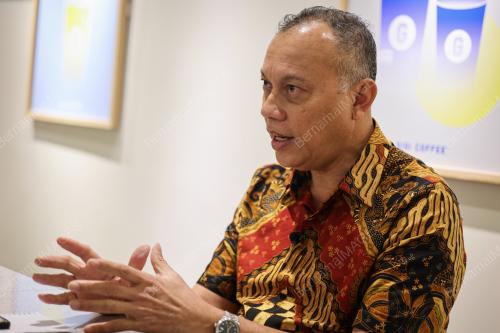 DATUK SERI AHMAD FADIL SHAMSUDDIN