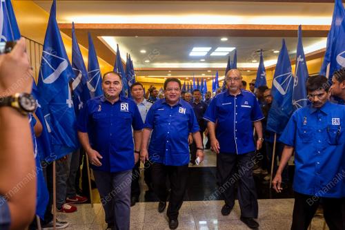 KL04_22042018_BN_BN201804205906