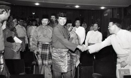 AHMAD RAZALI MOHAMED ALI