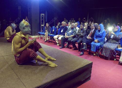 KL04_22052015_WAYANG_KULIT