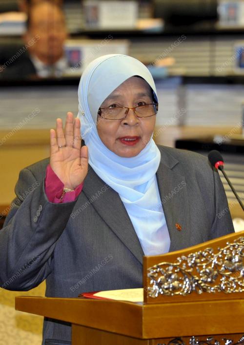 KL04_22062015_SENATOR