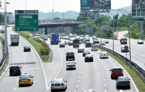 KL04_22082012_TRAFIK_LALU_LINTAS