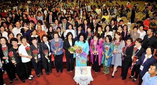 KL04_22082015_HARI_WANITA