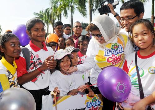 DATUK SERI SHAHRIZAT JALIL