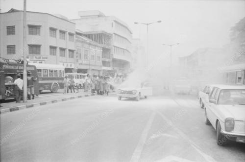 KERETA TERBAKAR