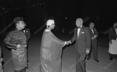AGONG SANTAP