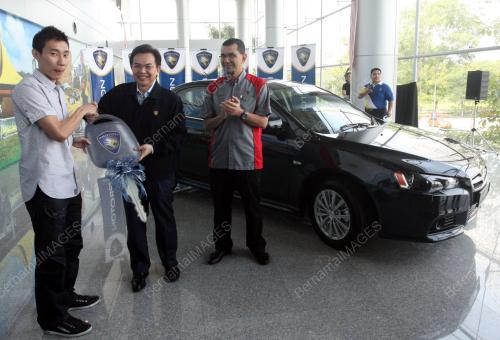DATUK SERI MOHD NADZMI MOHD SLLEH
