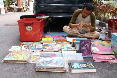 KL04_23042013_BUKU