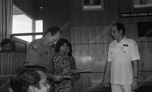 KL04_23072015_CEK_RAYA