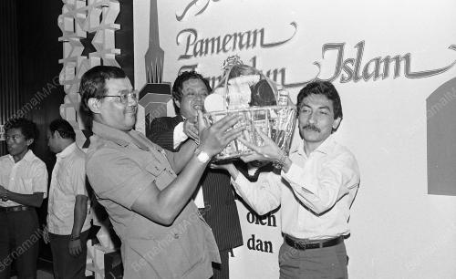 KL04_23072015_TAMADUN