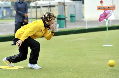 KL04_23112012_LOWN_BOWLS