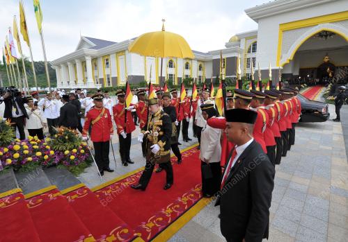 KL04_24042017_AGONG