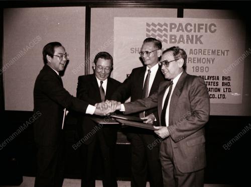PASIFIC BANK SHARE HOLDERS AGREEMENT SIGNNG