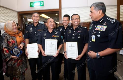 KL04_24052017_IGP_BN201705234834