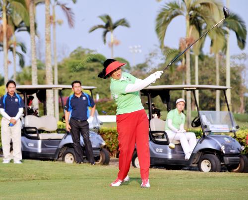KL04_24062012_PERMAISURI_GOLF
