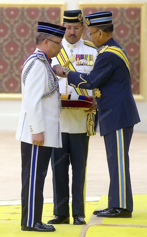 KL04_24102013_AGONG_PINGAT