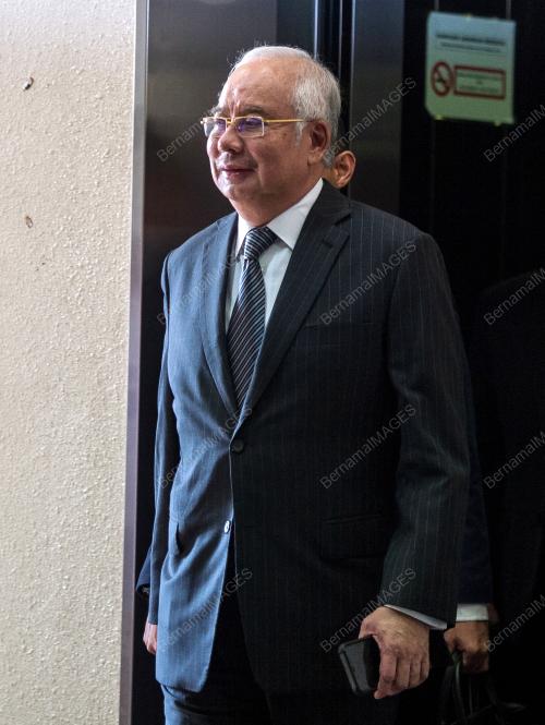 KL04_24102019_MAHKAMAH_BN201910235355