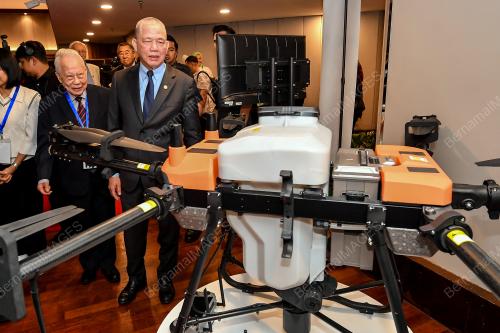 DATUK SERI FADILAH YUSOF