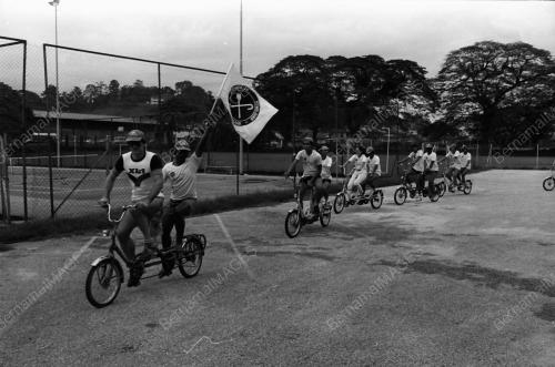 KONVOI BASIKAL TANDEM