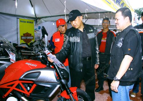 DATUK SERI DR AHMAD ZAHID