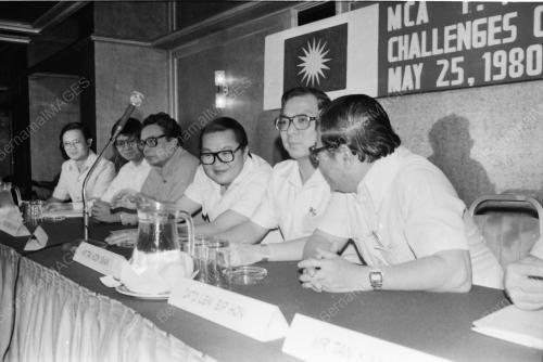 LEE SAN CHOON MELANCARKAN MCA WILAYAH