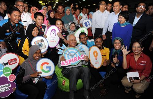 KL04_25112015_USAHAWAN_PM
