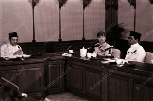 DATUK SERI DR MAHATHIR MOHAMAD