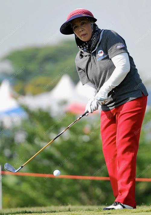 KL04_26032014_GOLF
