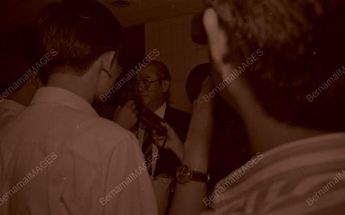 KL04_260690_MCA