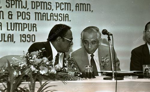 SAMY VELLU