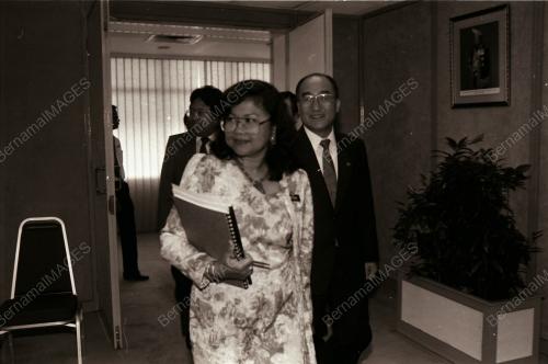 DATUK SERI RAFIDAH AZIZ