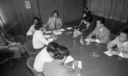PERNAS TRADING MEETING