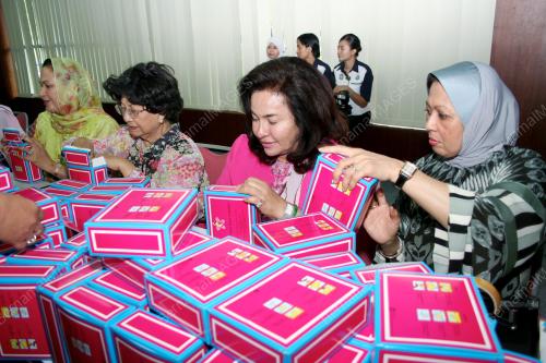 ROSMAH MANSOR