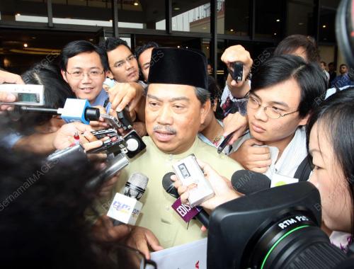 MUHYIDDIN YASSIN
