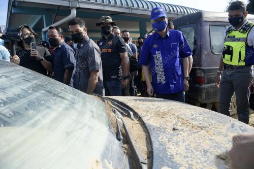 DATUK SERI ISMAIL SABRI YAAKOB