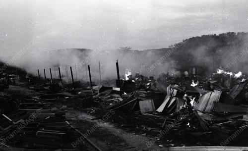 KILANG TERBAKAR